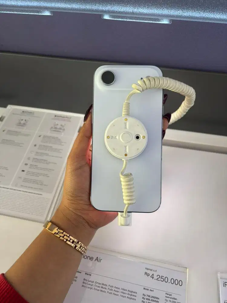 IPHONE AIR NEW IBOX DP mulai 0%
