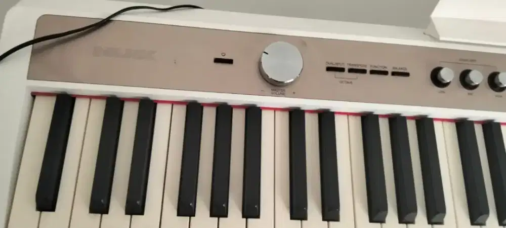 Keyboard 95% baru