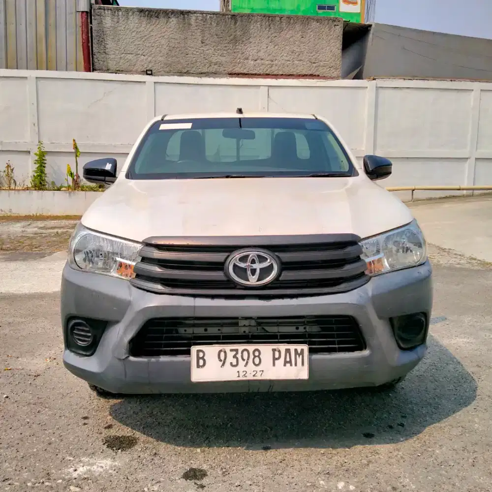 TOYOTA HILUX PICK UP 2.4 4X2 MT 2022