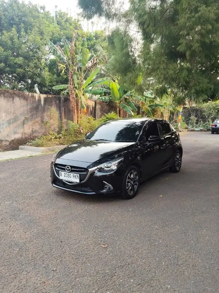 [VERY LOW KM] Mazda 2 R Skyactiv Matic 2019
