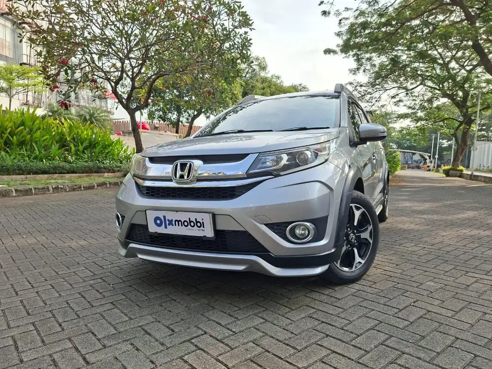 TDP 1 JUTA Honda BR-V 1.5 Prestige Bensin-AT 2016 Abu-Abu CKYTB