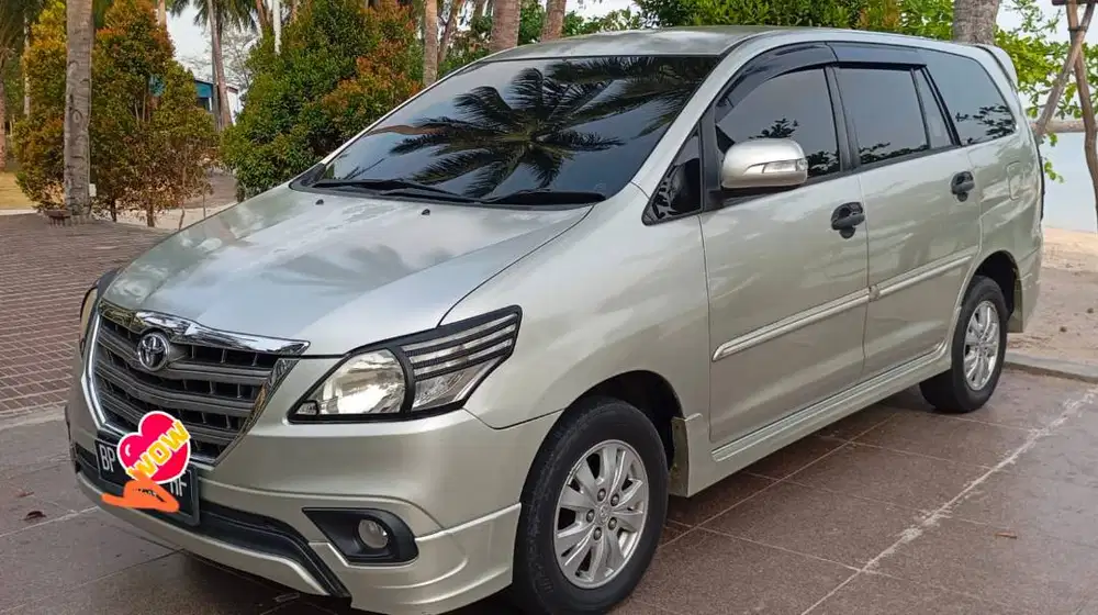 Innova G Luxury Captain Seat 2014 Automatic
