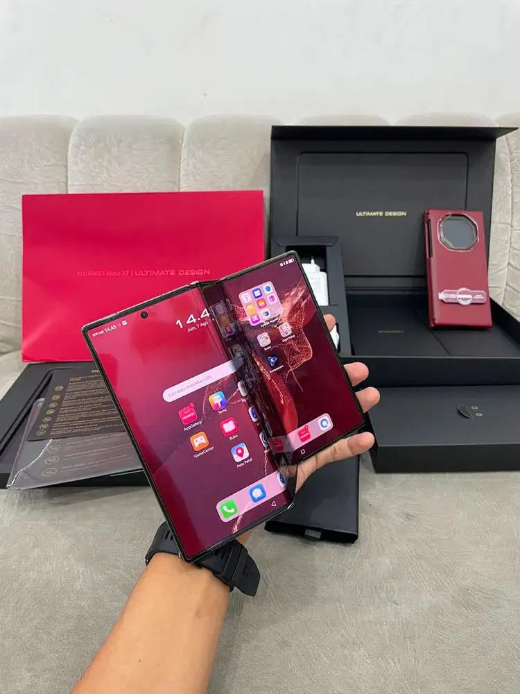 HUAWEI MATE XT ULTIMATE DESAIN RAM 16/1TB