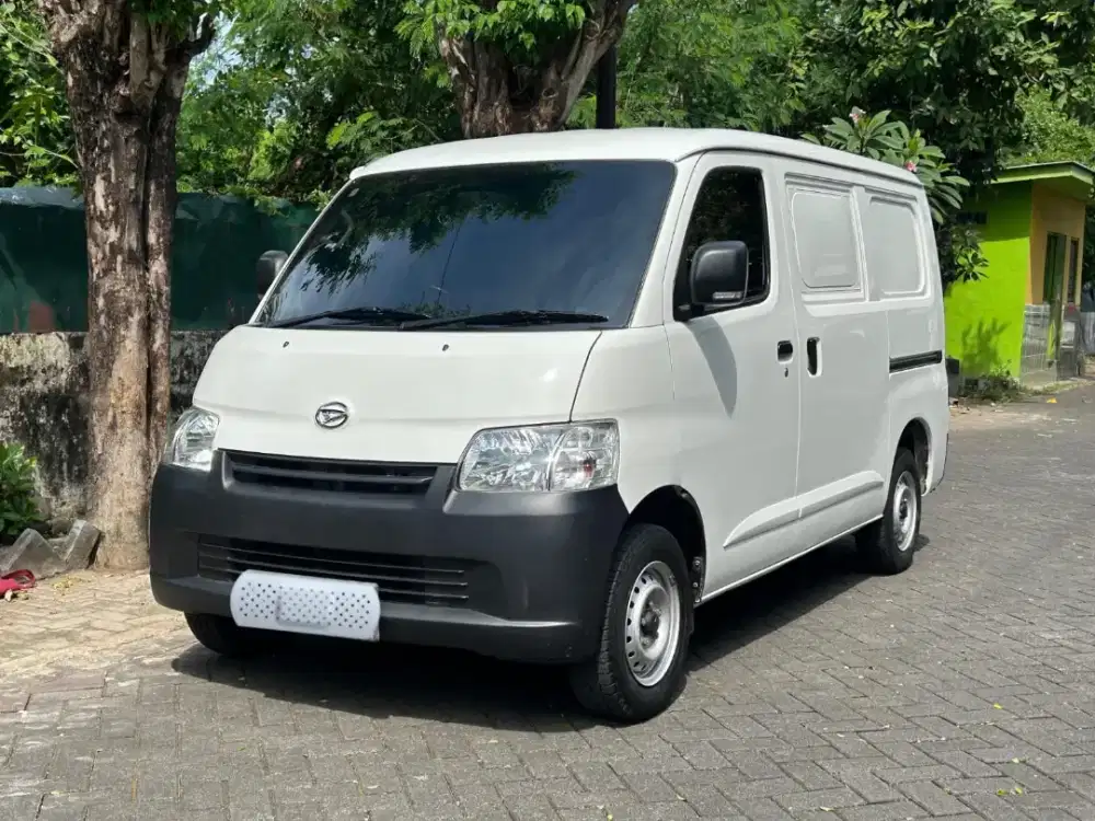D. Granmax Blind Van 1.3 2019