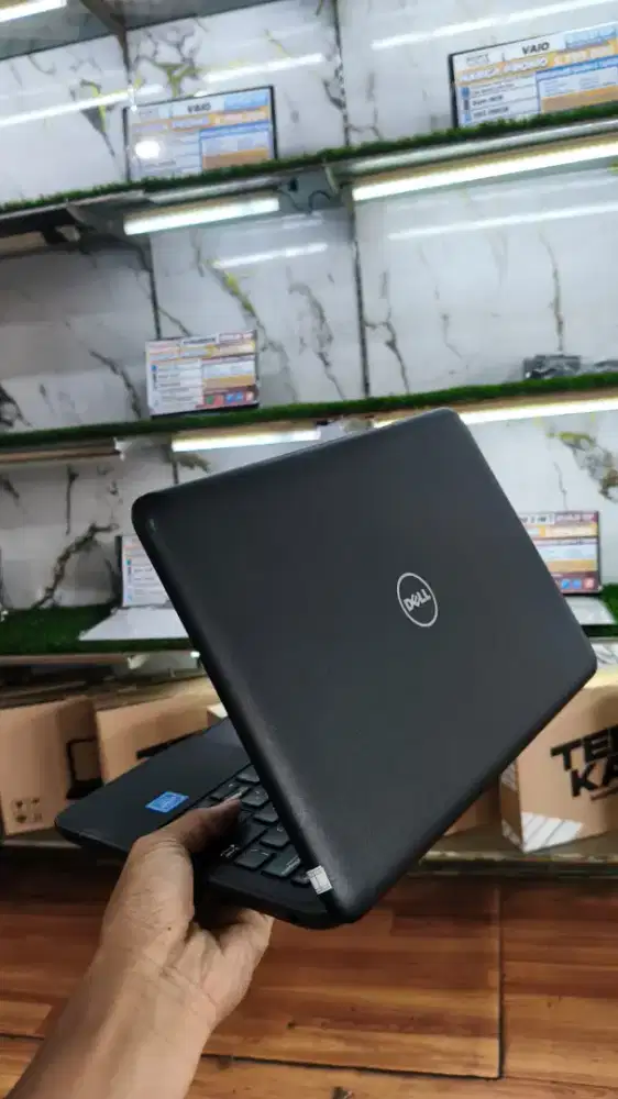 Dell latitude 318//bisa kredit dibantu smpai acc
