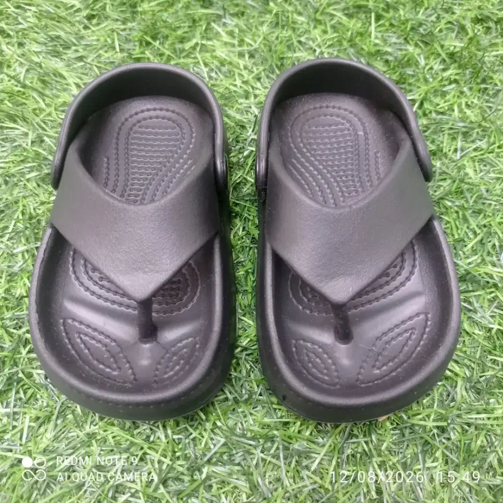 Sandal Anak Empuk Anti Slip Siap Pakai