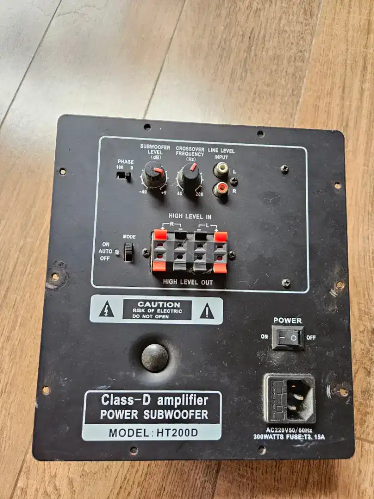 Power sub woofer Model HT200D