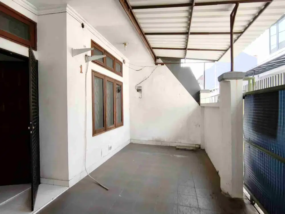 RUMAH TANJUNG DUREN 1 LANTAI DENGAN CARPORT DAN BEBAS BANJIR