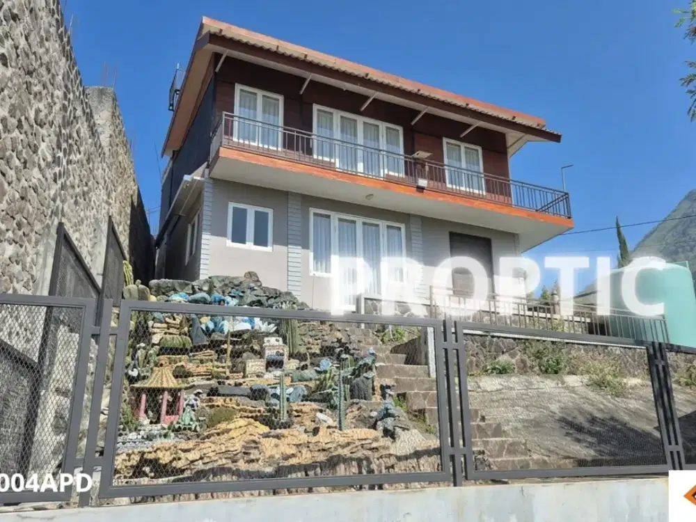 Villa 2 Lantai Panderman Batu - Vl004apd