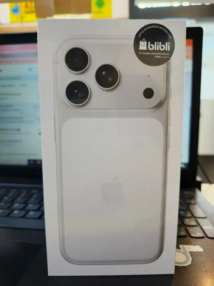 Iphone 17 pro 256 silver