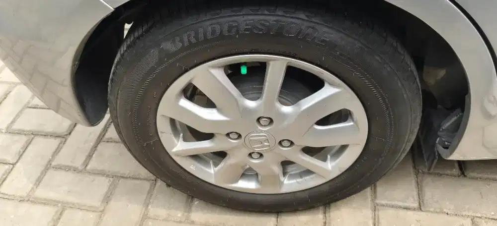Ban Bridgestone ecopia 150 175/65 R 14