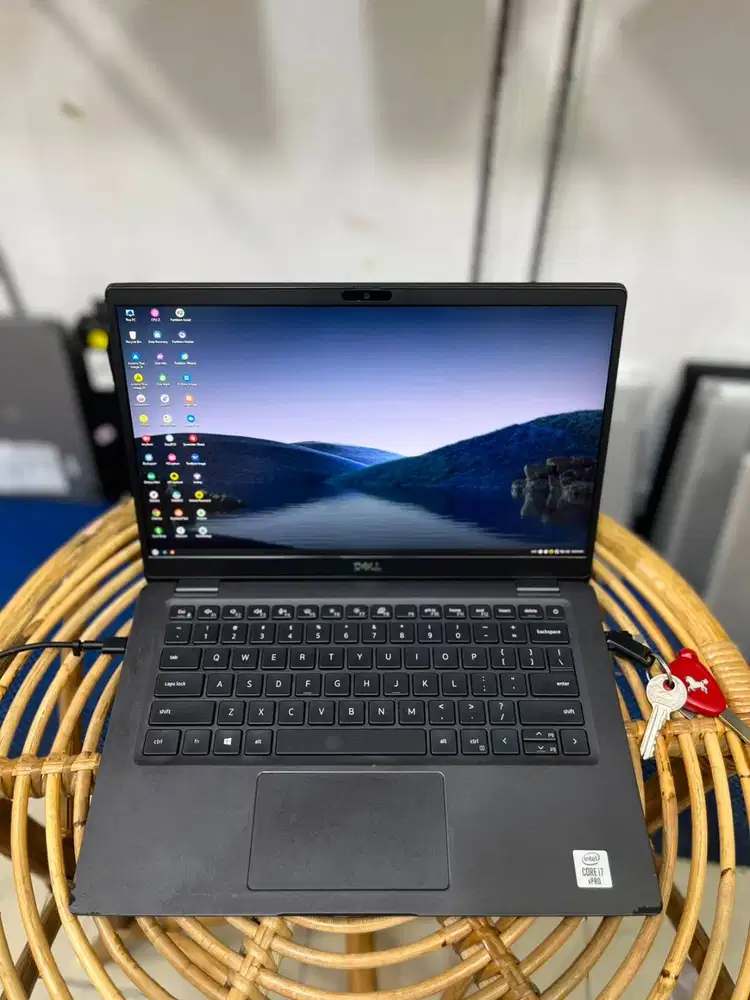 DELL 7310 I7 GEN10 16/256 LAYAR 13 INCH FHD *VN