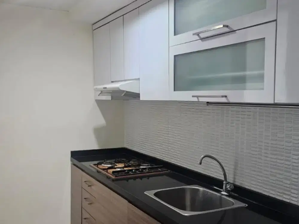 Dijual Apartemen Sherwood Residence Wellington, Kelapa Gading