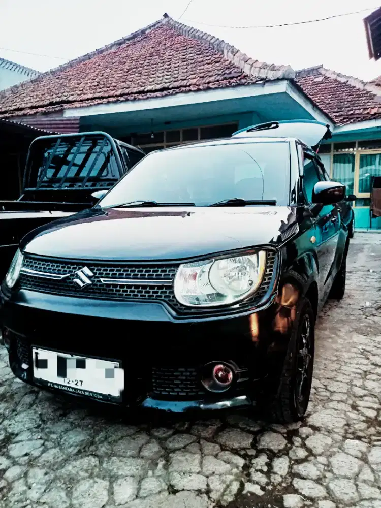 IGNIS THN 2017 HITAM METALIK