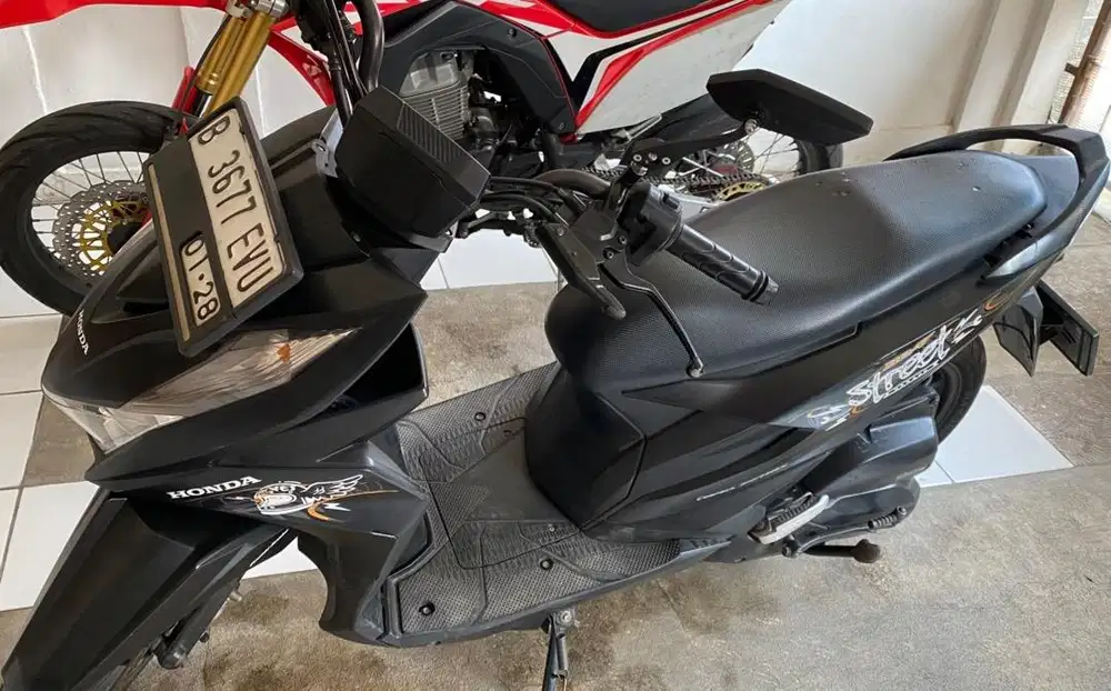 Dijual cepat honda BEAT STREET 2023