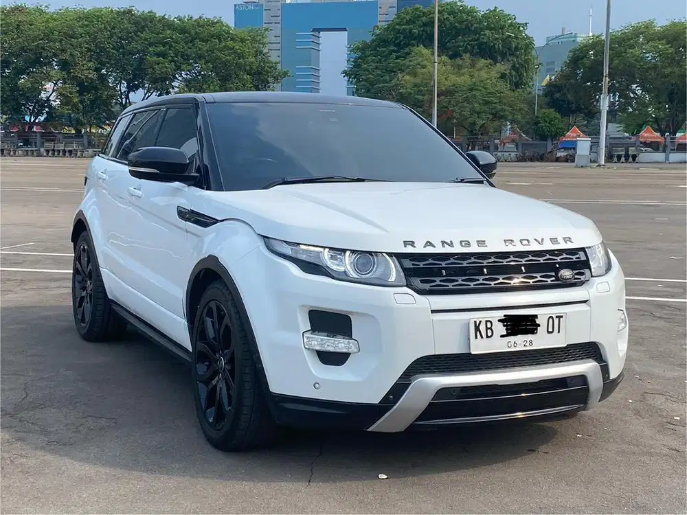 LAND ROVER EVOQUE DYNAMIC LUX AT 2013