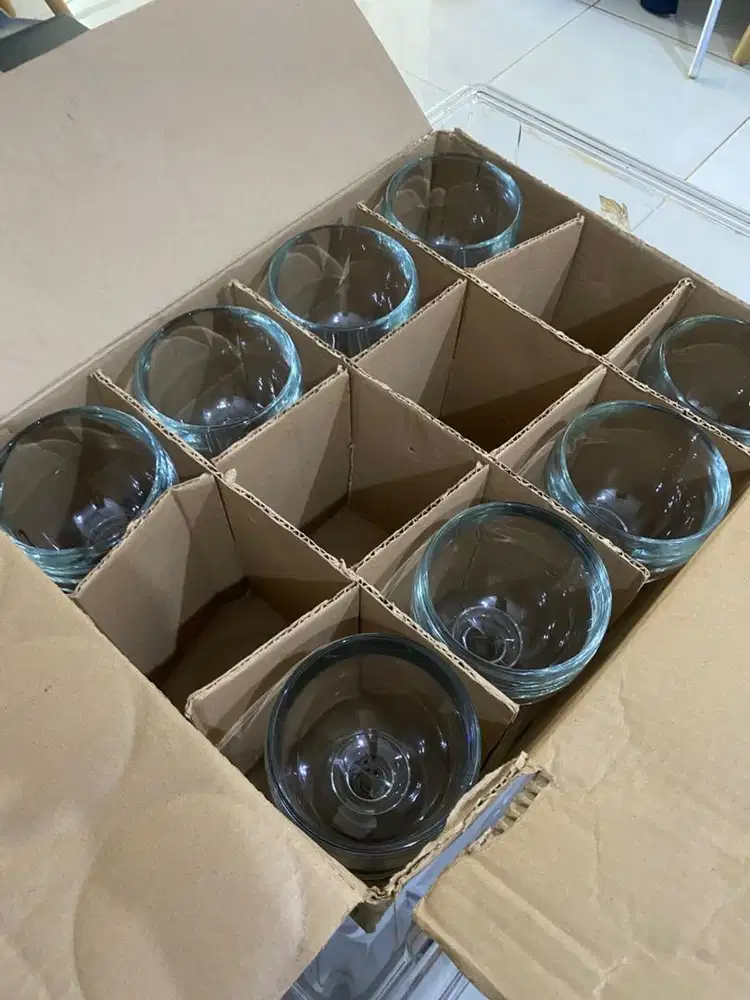 Gelas koktail, bir, es campur/es teler