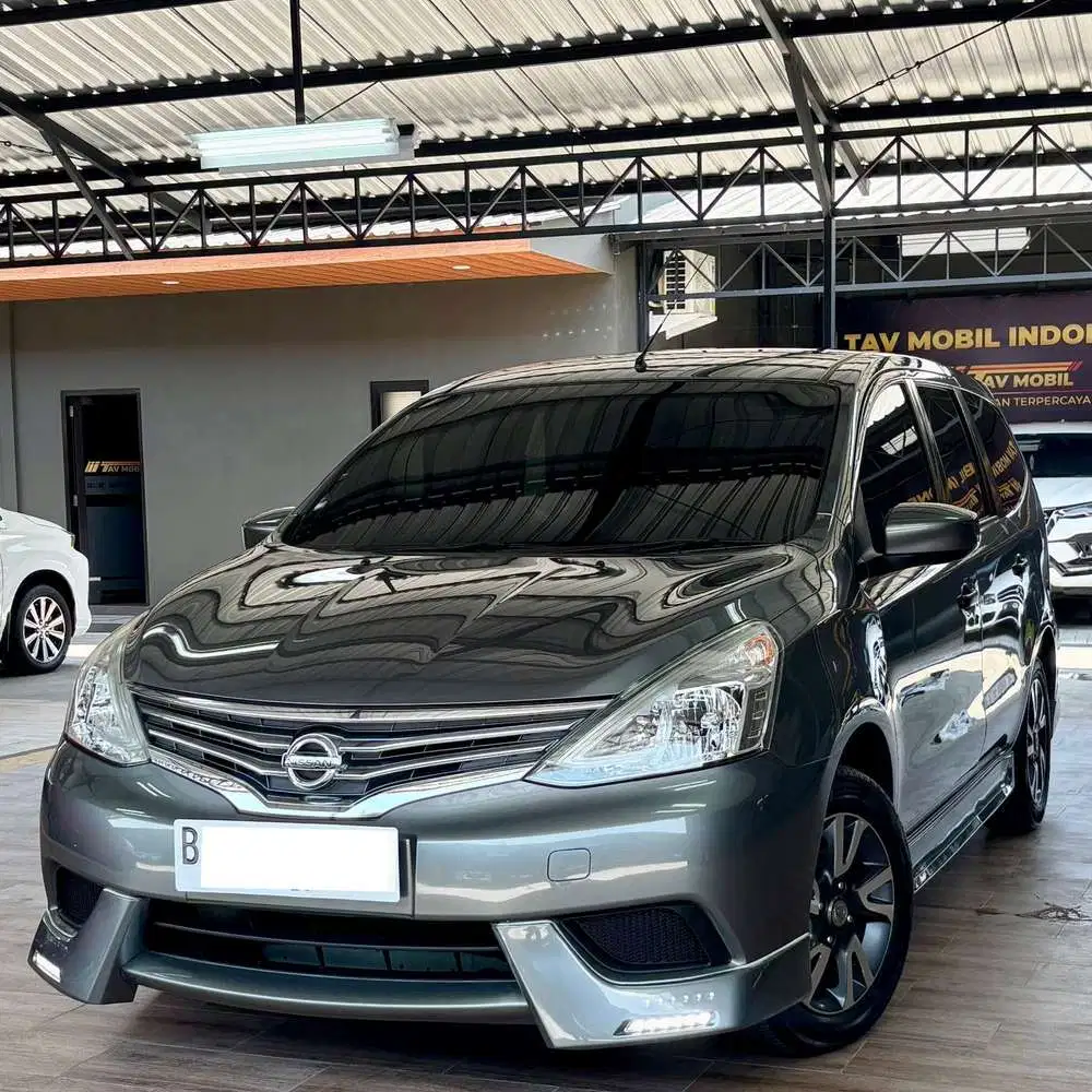 LIVINA SV 2018 MATIC ISTIMEWA KM LOW
