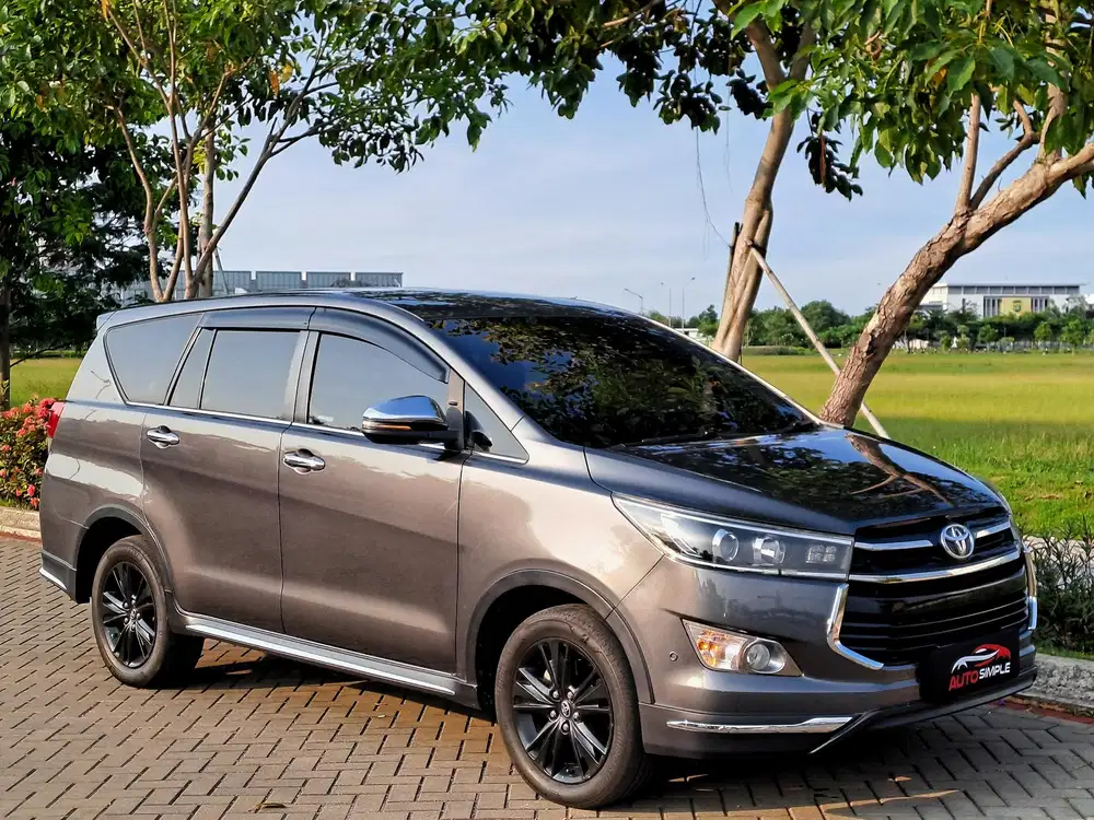 [BEST DEAL]Toyota Innova Venturer 2.4 Diesel AT 2018 Venturer 2019