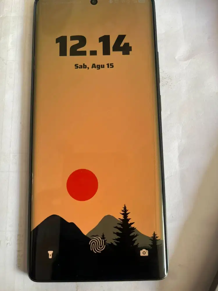 INFINIX HOT 50 PRO PLUS / LAYAR EDGE 8/256 SILVER
