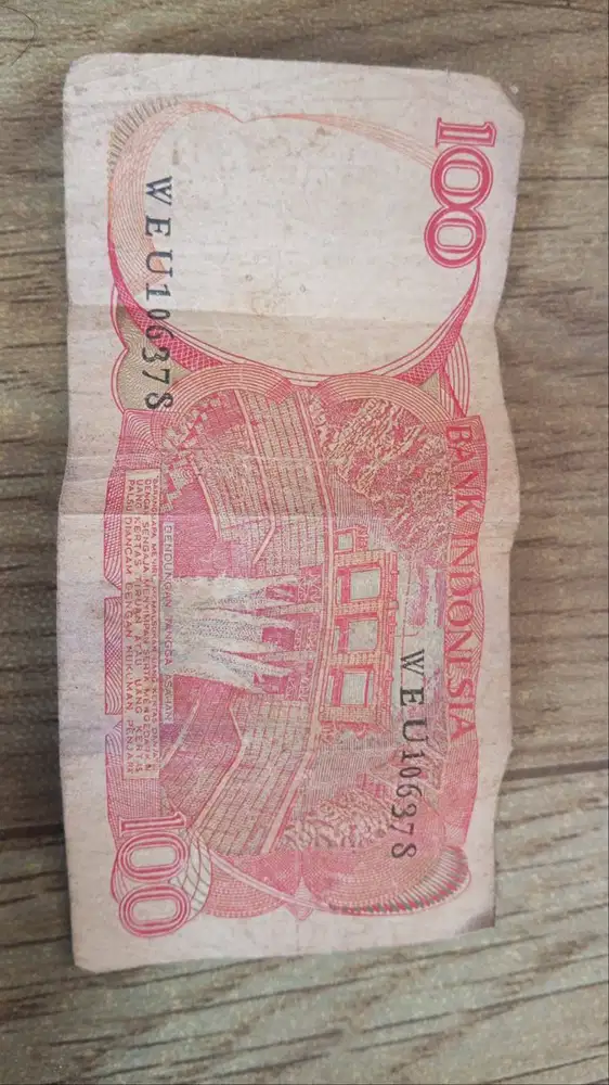 Uang 100 rupiah tahun 1984