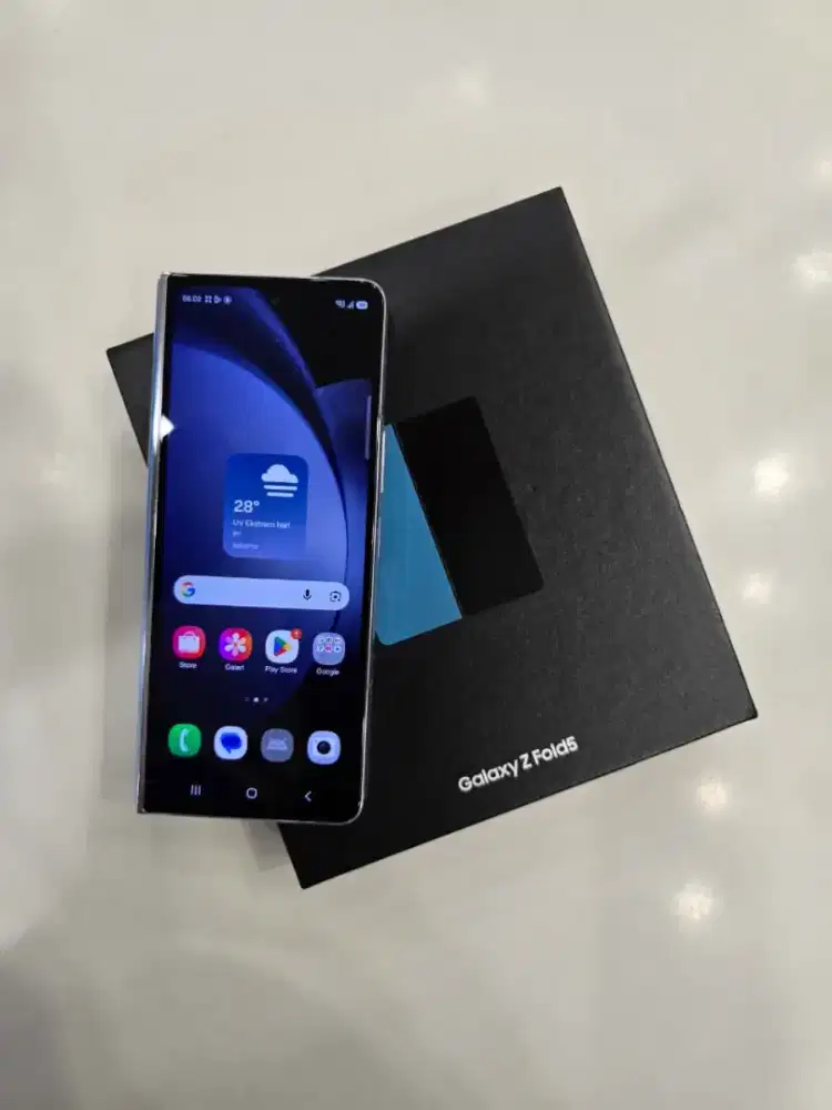 Samsung fold 5 512
