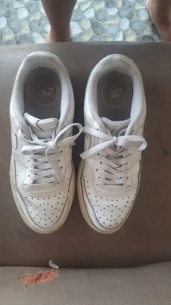 Sepatu nike ori