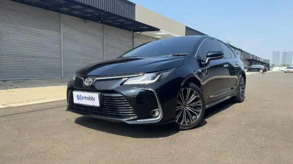 TDP 1 JUTA Toyota Corolla Altis 1.8 V Bensin-AT 2020 Hitam CRAAD