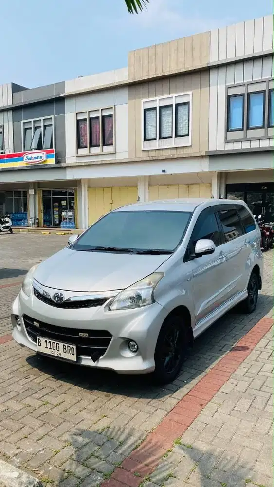 AVANZA VELOZ 1.5 AT 2013 _PROMO DP10JT