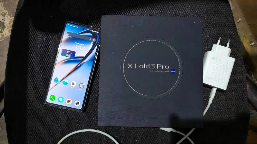 Vivo X Fold 3 Pro 16/512GB - Minus