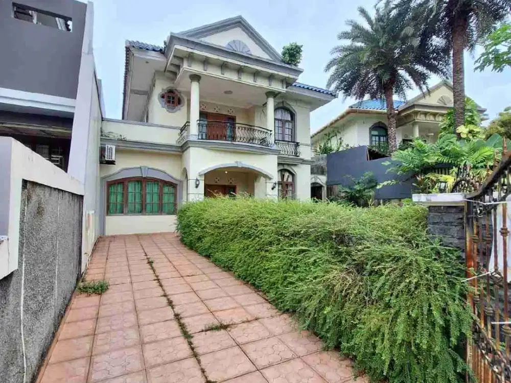 Rumah Mewah di Crown Hill Estate dekat Pollux Habibie Batam Centre