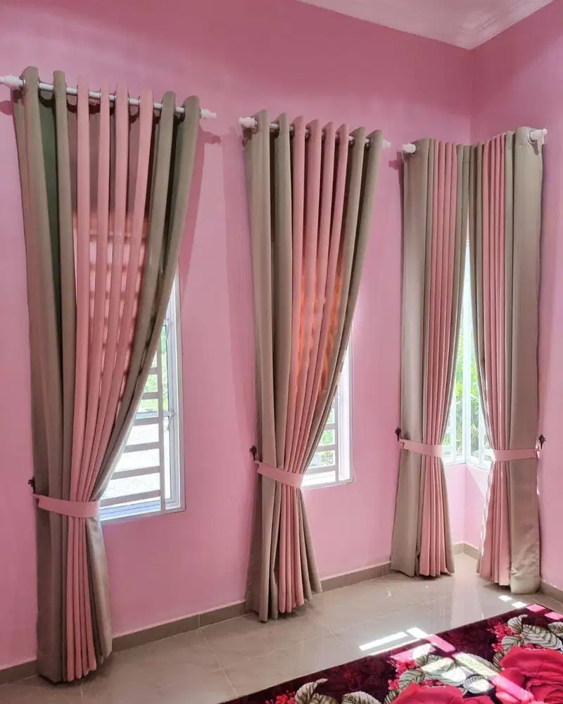 Menerima Pemasangan Gorden Wallpaper Dinding 3D Gordyn Hordeng Korden