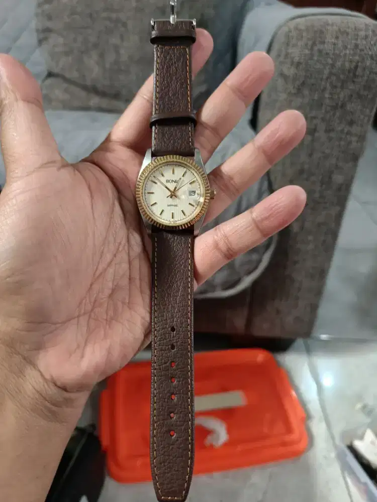 Jam Tangan Bonia Sapphire 377.1 kondisi normal