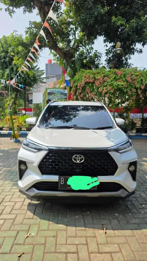 Toyota Veloz Q White Pearl 2022 Pemakaian Pribadi