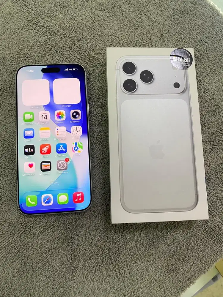 iPhone 17 Pro max 256GB Silver 2hari aktif Garansi