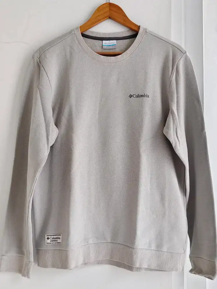 Jual Sweater merk Columbia ukuran L