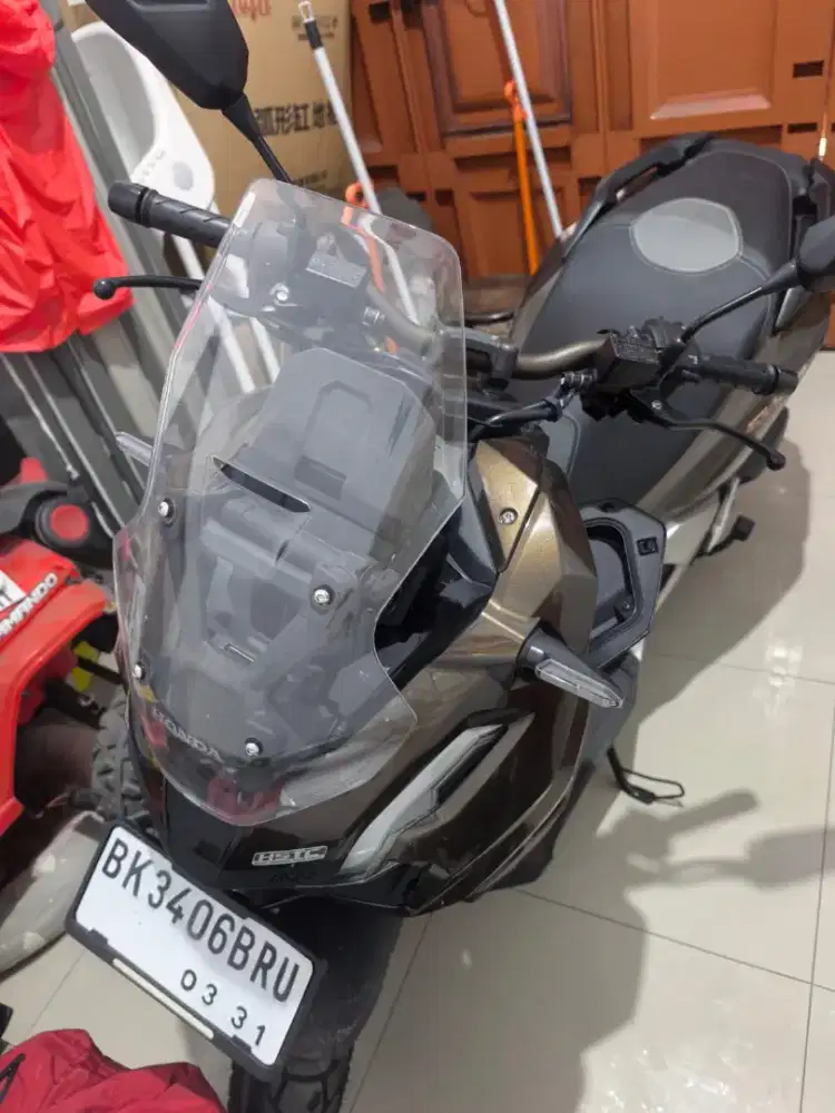 1Adv 160 road sync 2026