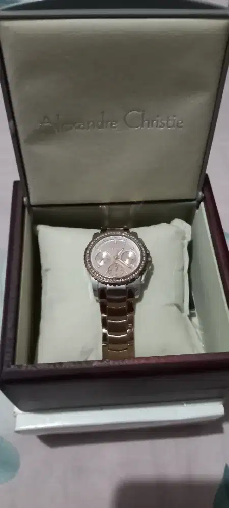 DIJUAL ALEXANDRE CHRISTIE