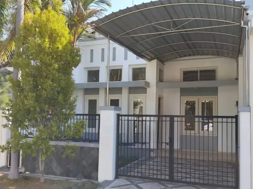 Rumah Central Park Wiguna, One Gate System, Dekat Tol Juanda