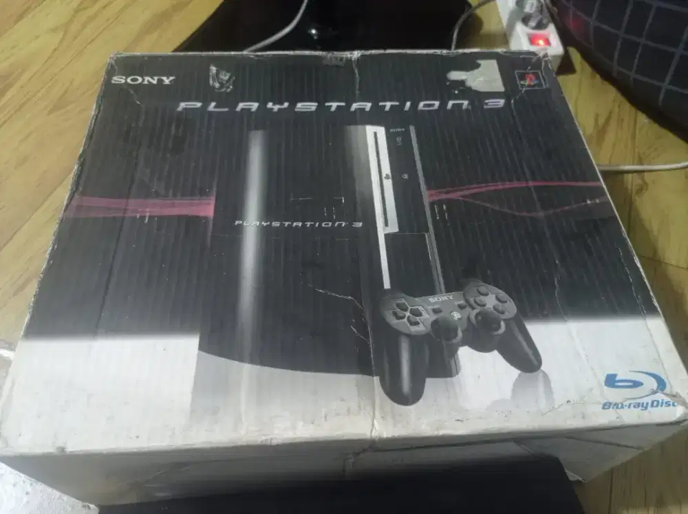 play station 3 tinggal main