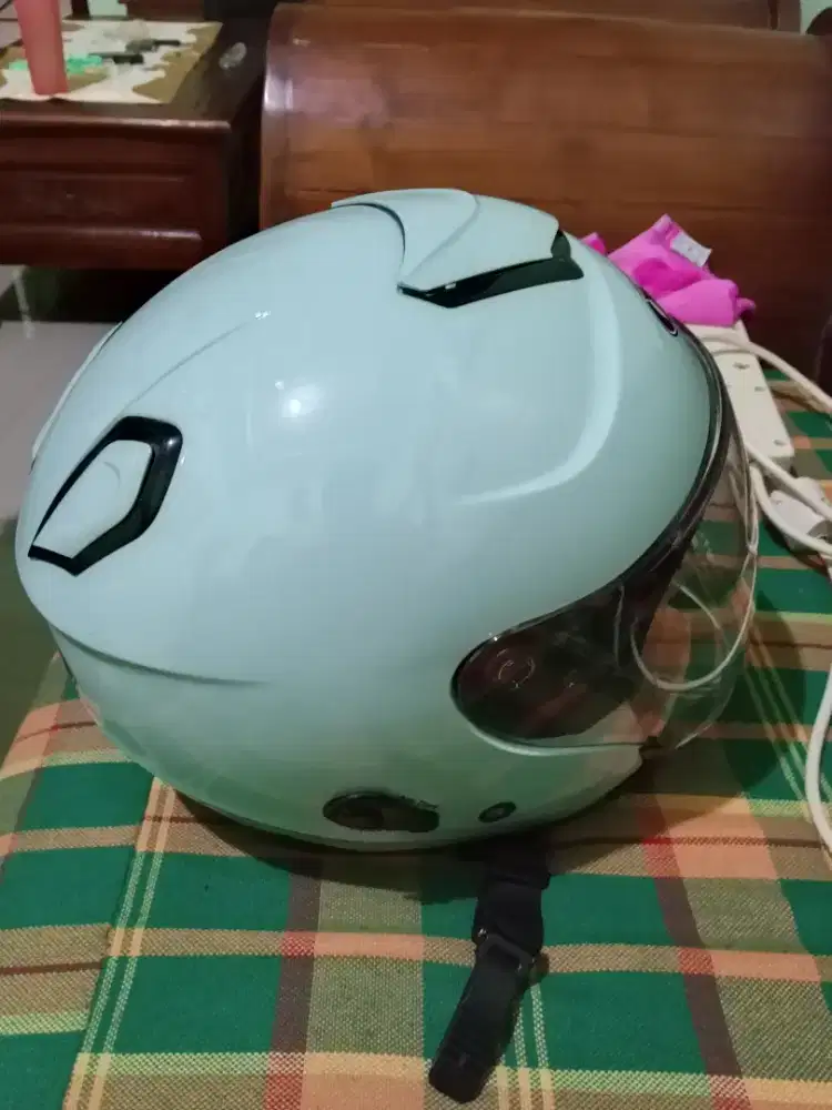 Helm KYT Kyoto warna hijau tosca