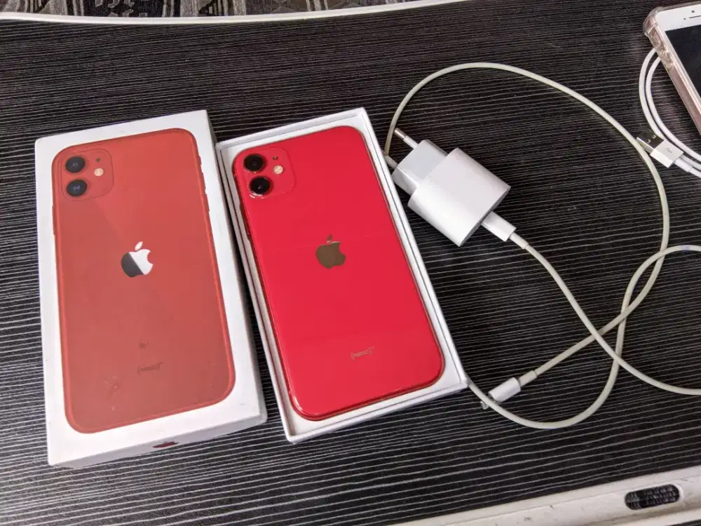 Iphone 11 red ibox MATOT
