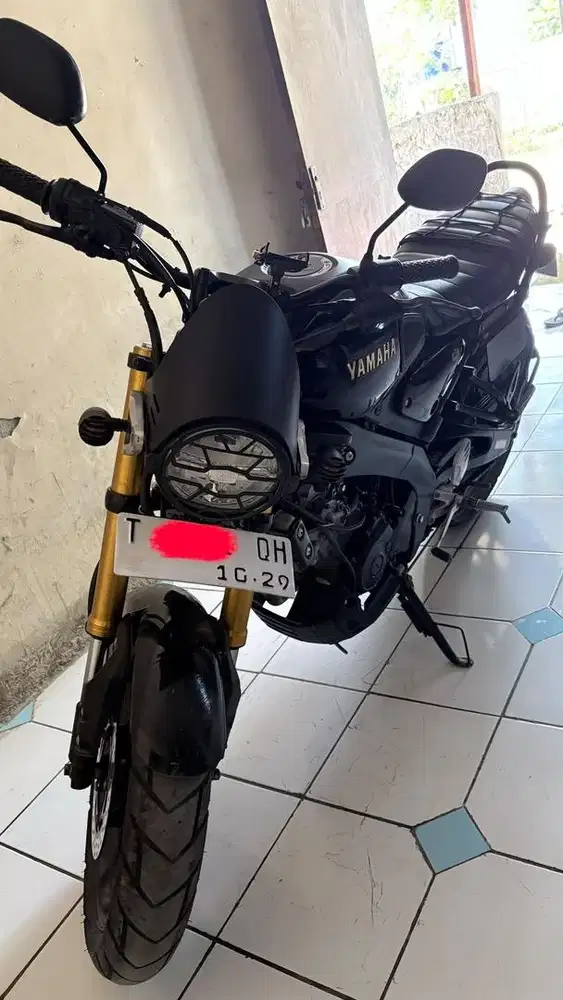 XSR YAMAHA 155 TAHUN 2024