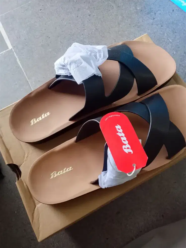 Sandal wanita Bata