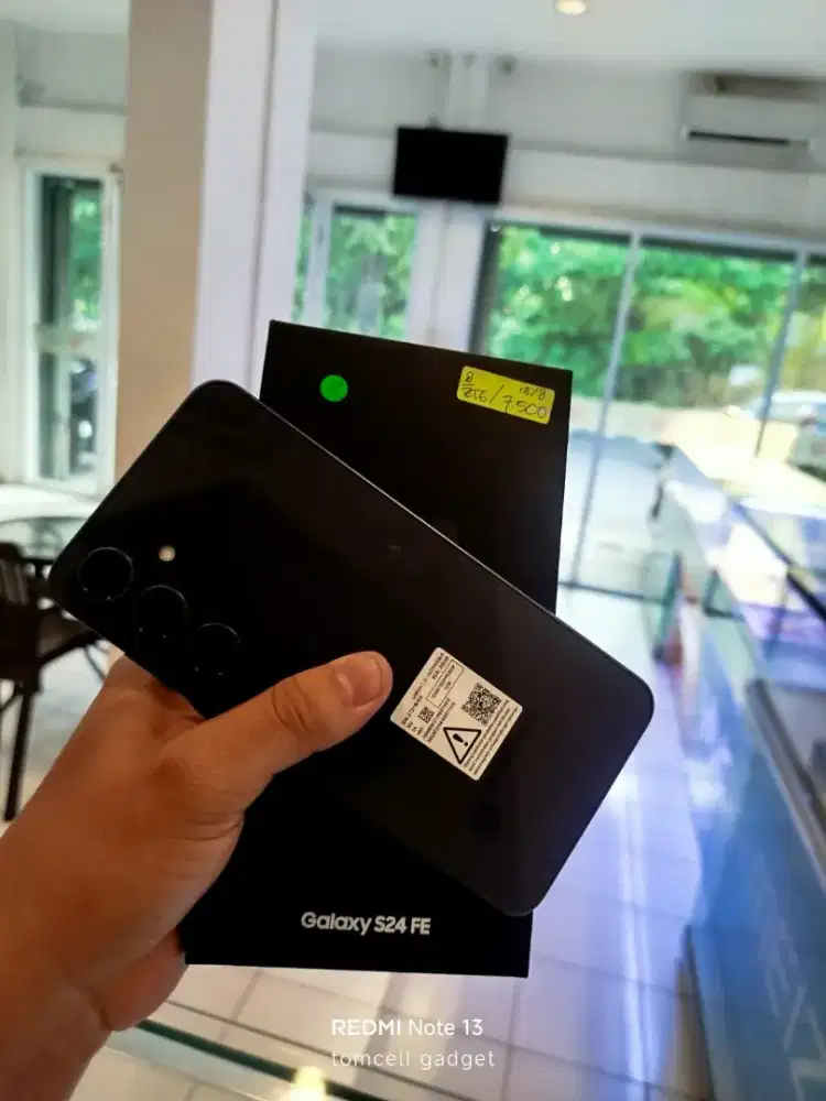 SAMSUNG S24FE 8/256 LENGKAP NORMAL