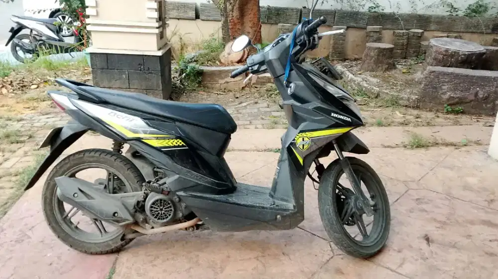 Honda Beat 2017 ss lengkap pajak hidup