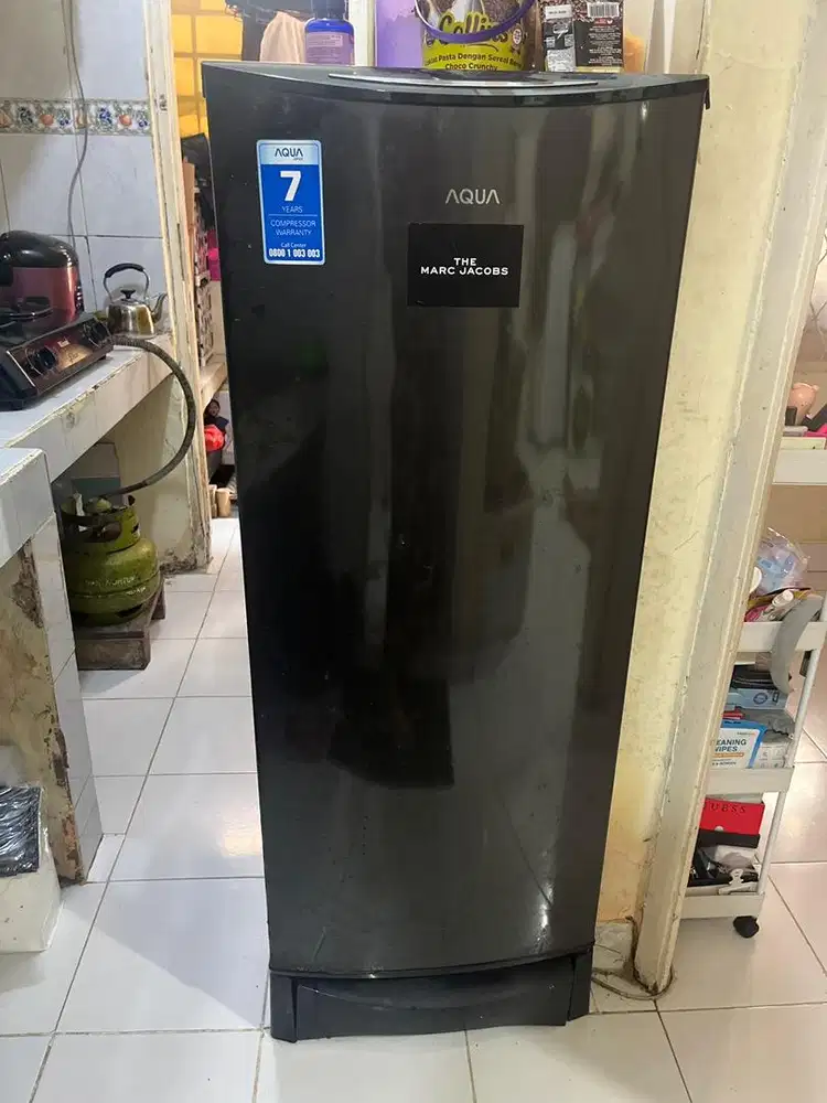 KULKAS BEKAS PAKAI