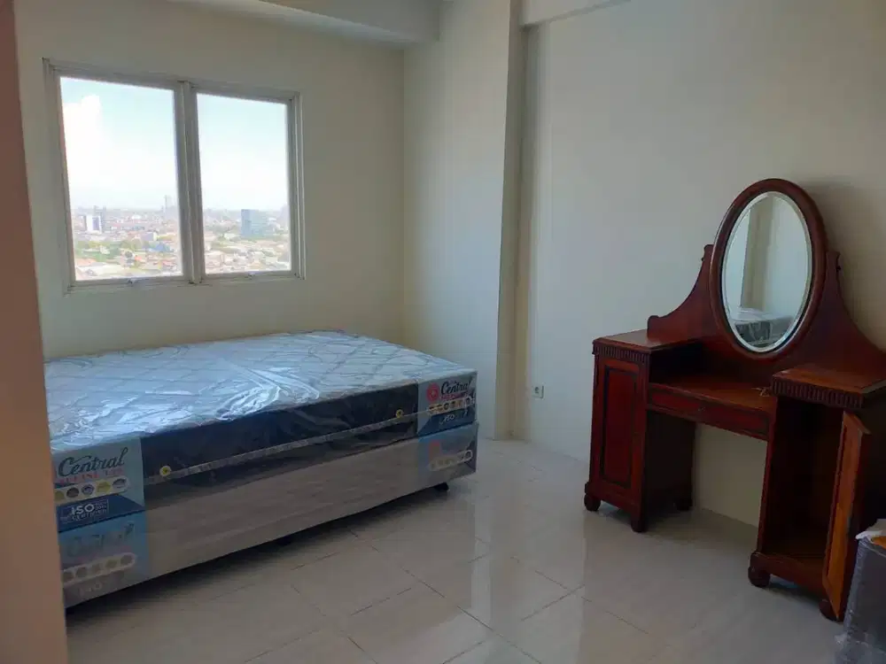 DISEWAKAN APARTEMEN PUNCAK DHARMAHUSADA TOWER A LANTAI 16 - SEMI FURNISH