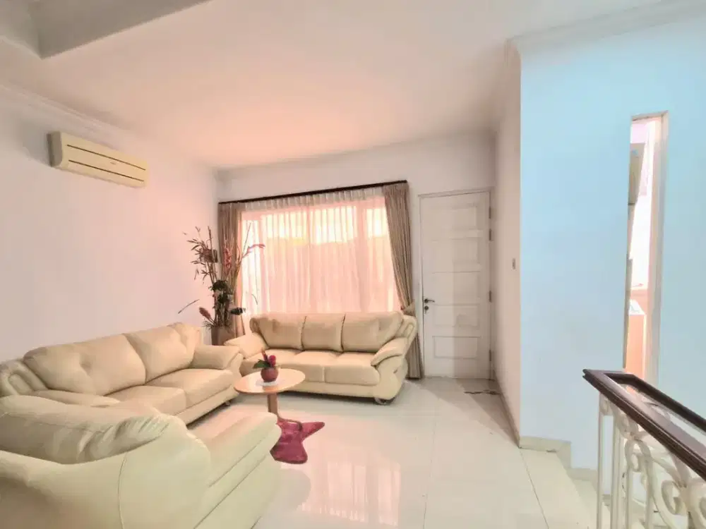 Dijual Rumah Hoek di Kelapa Nias Lokasi Strategis