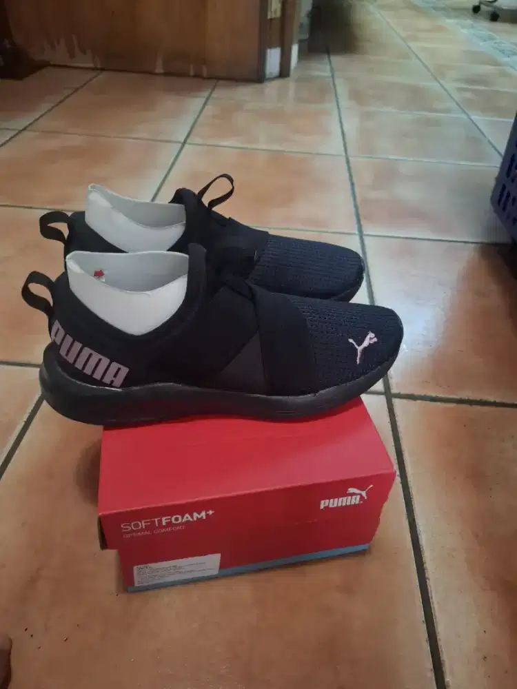 Sepatu wanita puma ori